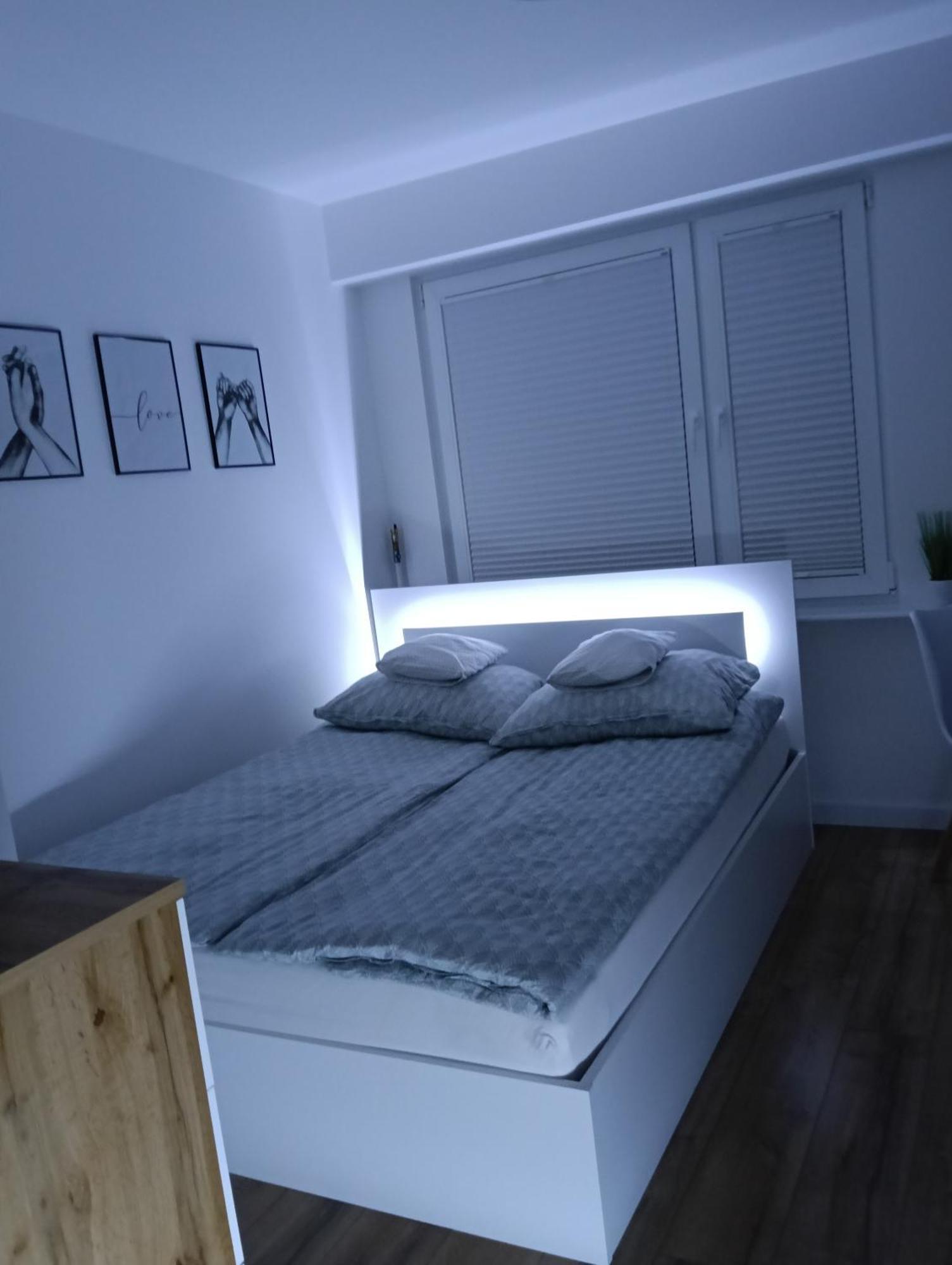 אוסטרולקה Apartament מראה חיצוני תמונה