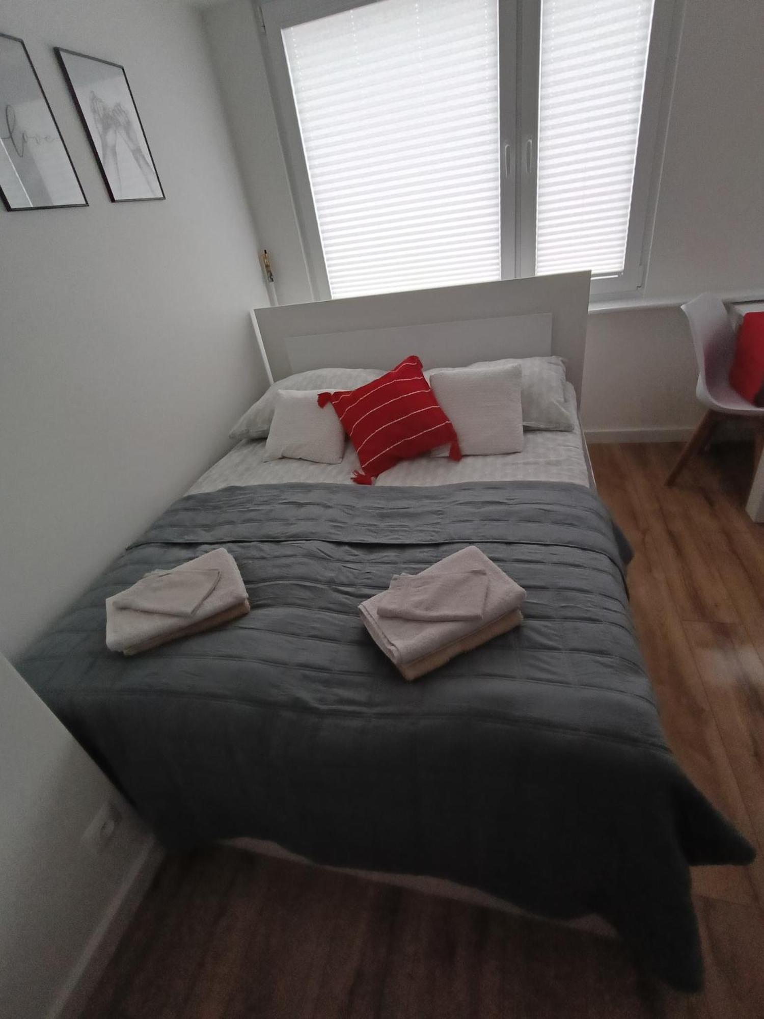 אוסטרולקה Apartament מראה חיצוני תמונה