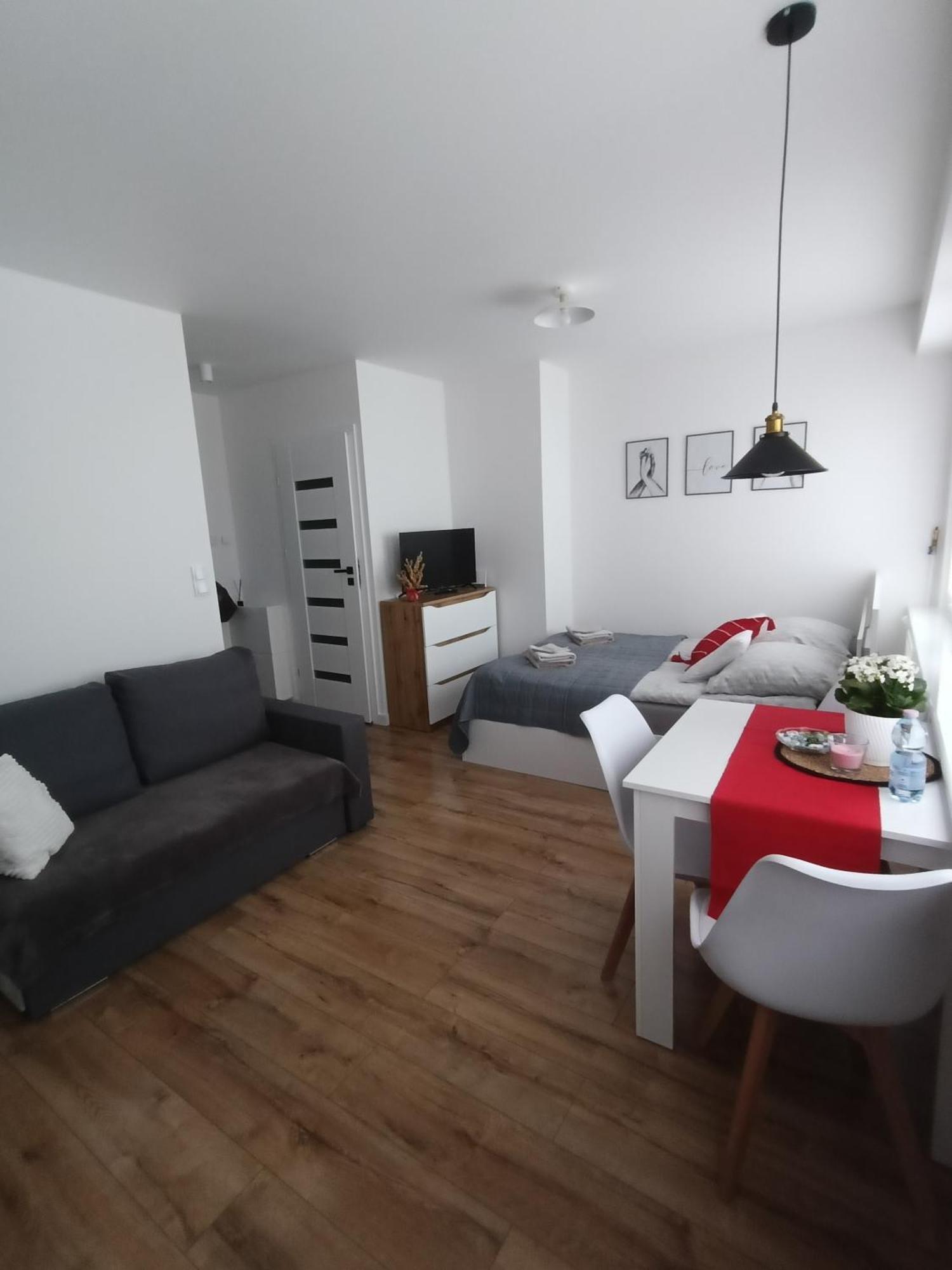 אוסטרולקה Apartament מראה חיצוני תמונה